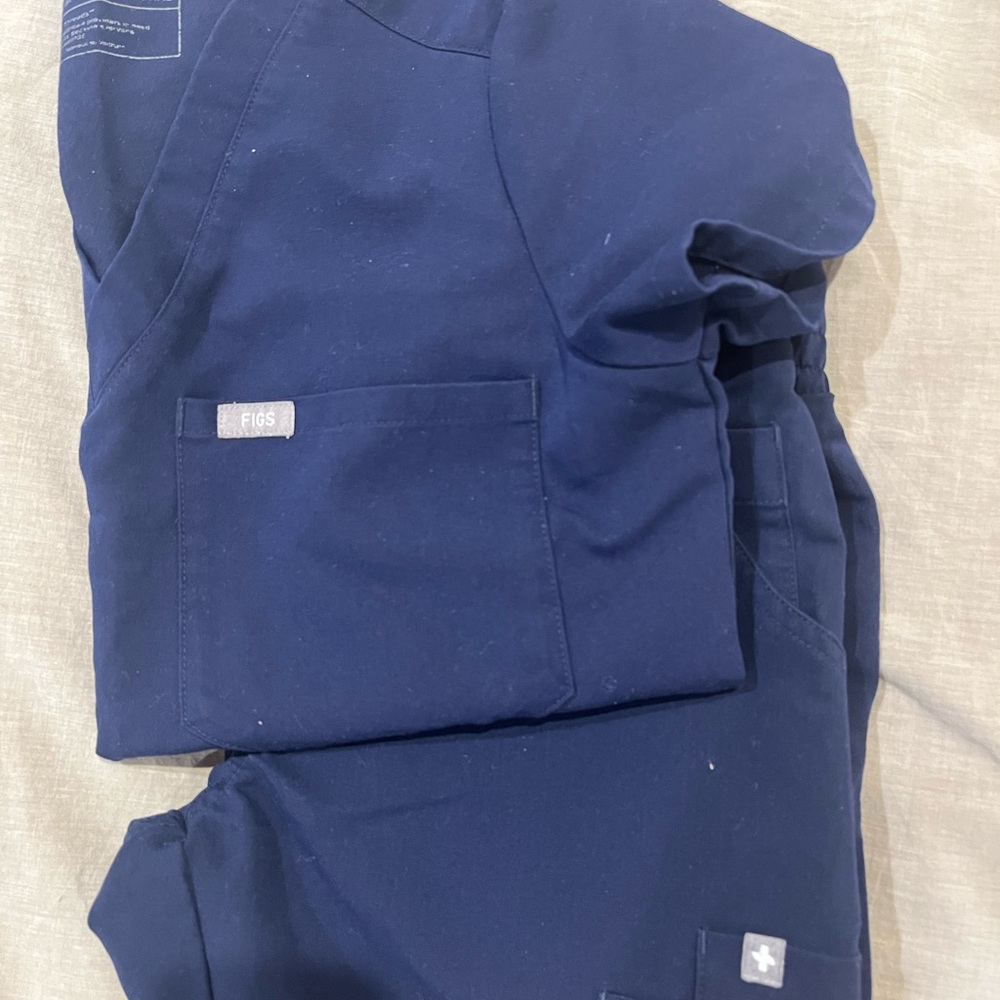 FIGS SCRUB SET: XXS CATARINA TOP, XXS YOLA SKINNY BOTTOM NAVY BLUE